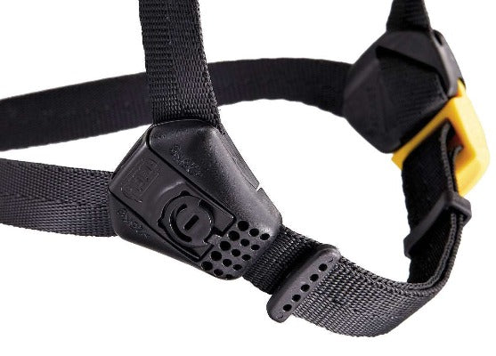 Petzl veiligheidshelm Strato; lichtgewicht detail chinstrap