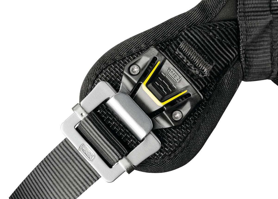 Petzl harnasgordel Avao Bod Fast detail gesp